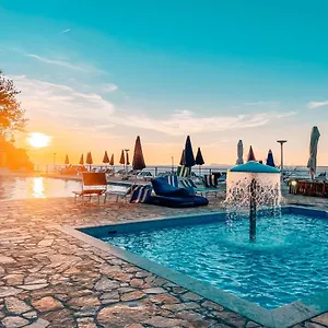 Dom wakacyjny Aqua, Wlora